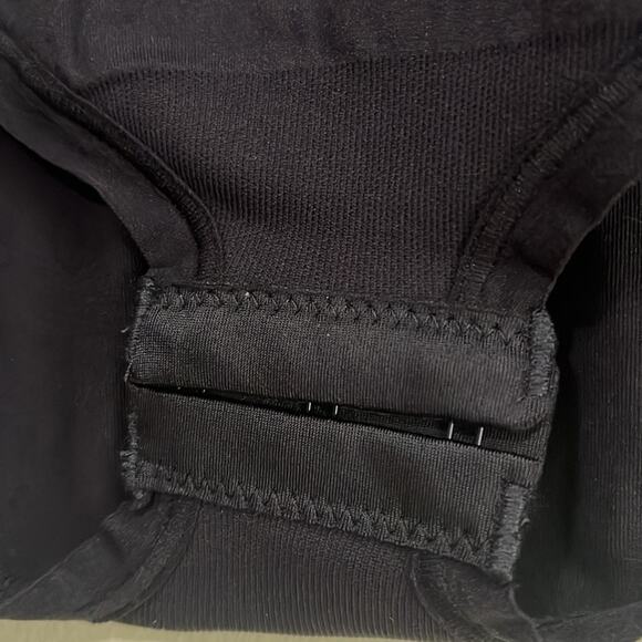 SPANX BodySuit Large Long Sleeve The Base Bodysuit Very Black - Picture 2 of 5